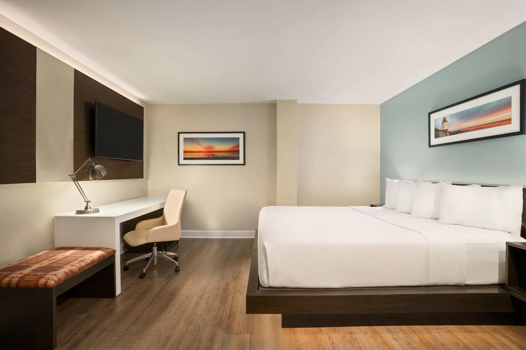 Wyndham Newport Hotel Middletown Exterior photo