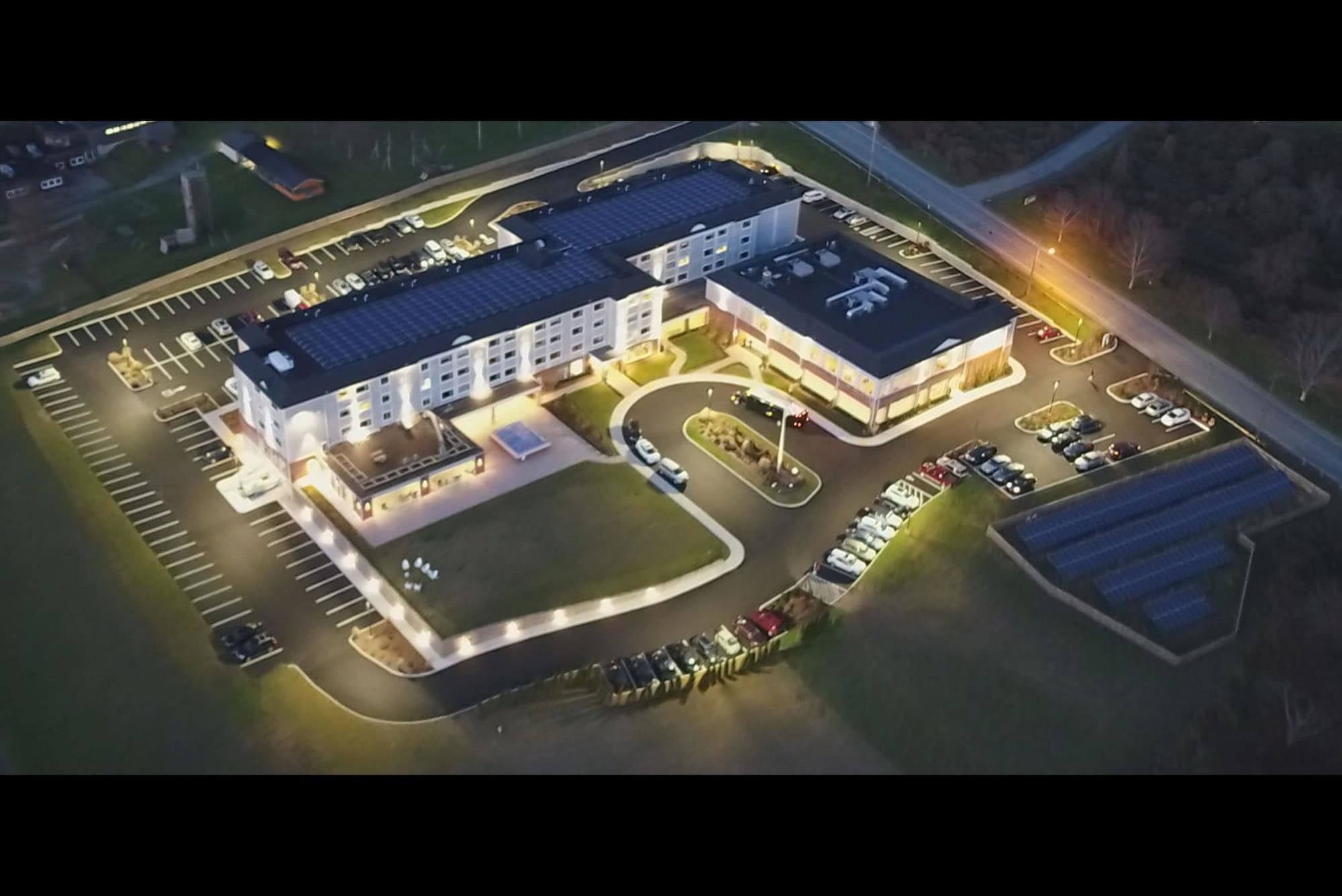 Wyndham Newport Hotel Middletown Exterior photo