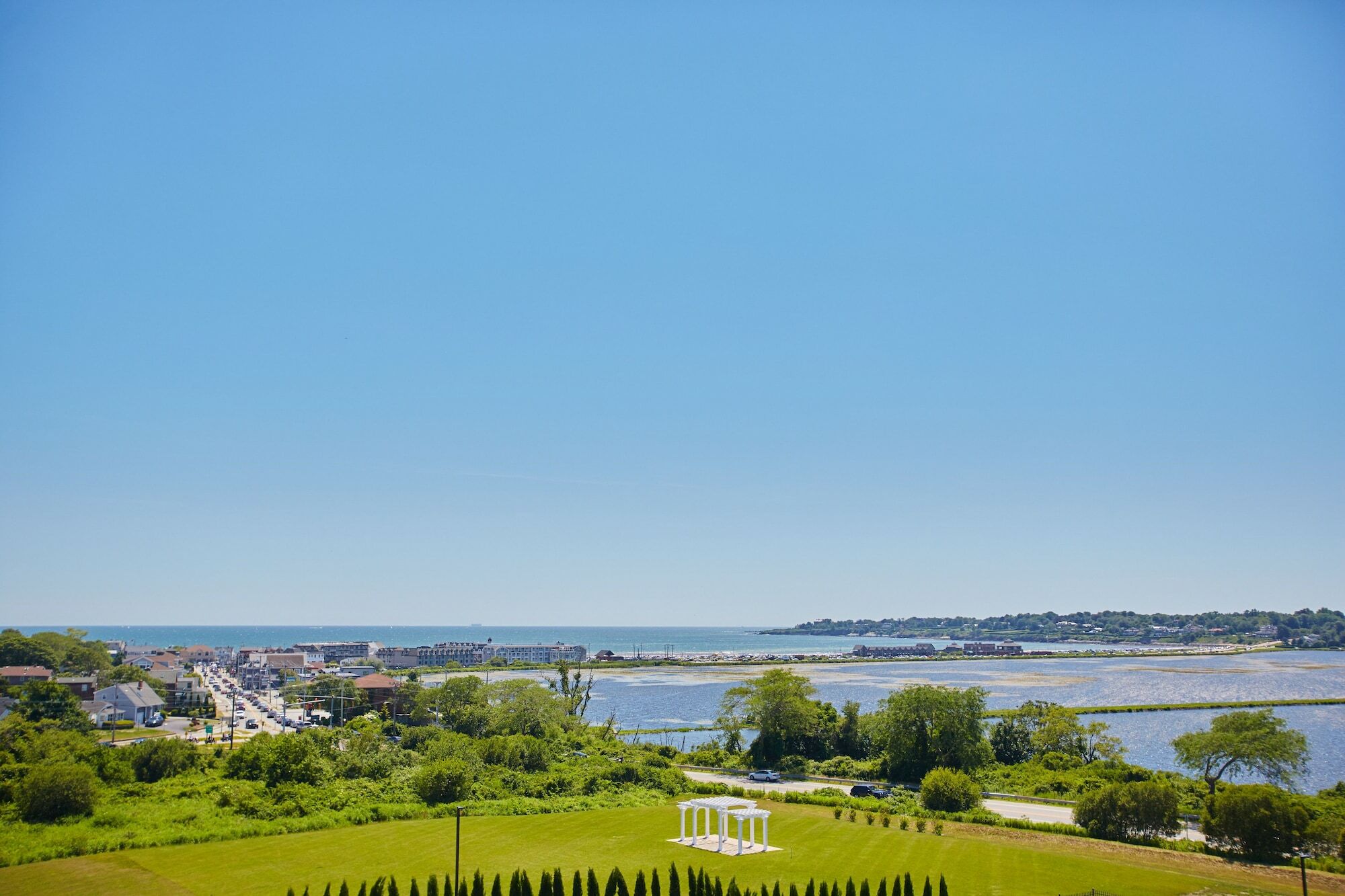 Wyndham Newport Hotel Middletown Exterior photo